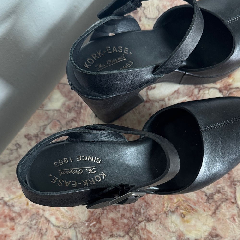 Kork-Ease Black Leather Platform Mary Jane Heels - Picture 2 of 9